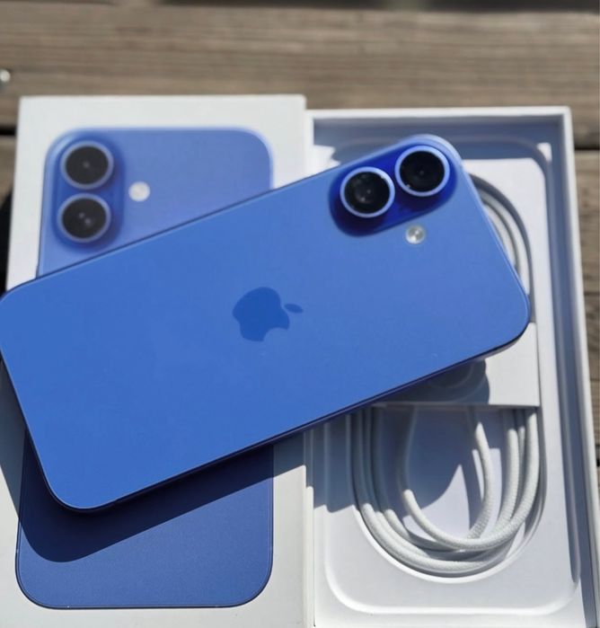 iPhone 16 BLUE • impecabil • Accept Schimburi