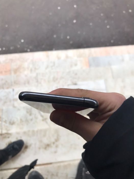 Iphone xs 64 tale 75 yomkst