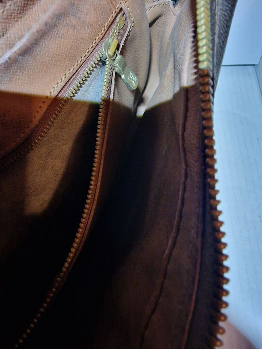 100% оригинален мъжки клъч louis vuitton