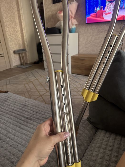 Костыли в идеальном состянии