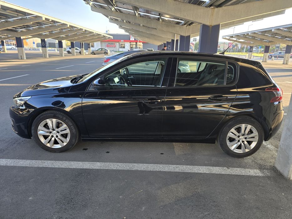 Peugeot 308 II, Active