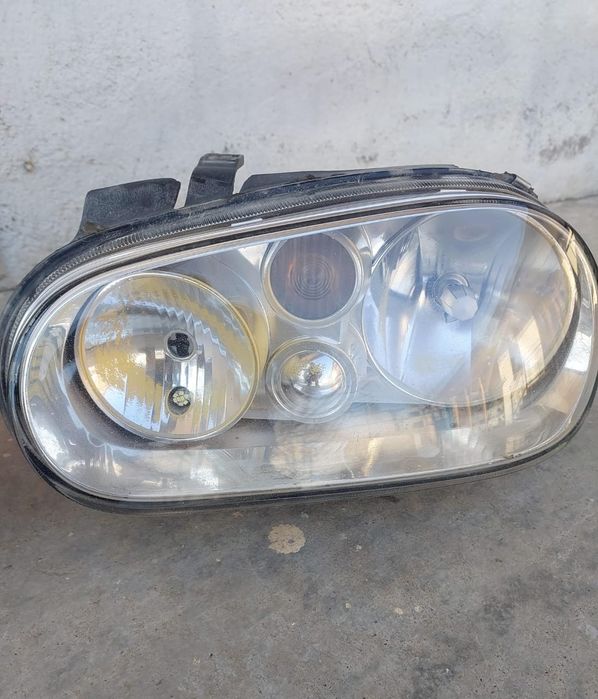 Блок Фара Golf4. Оригинал Фара