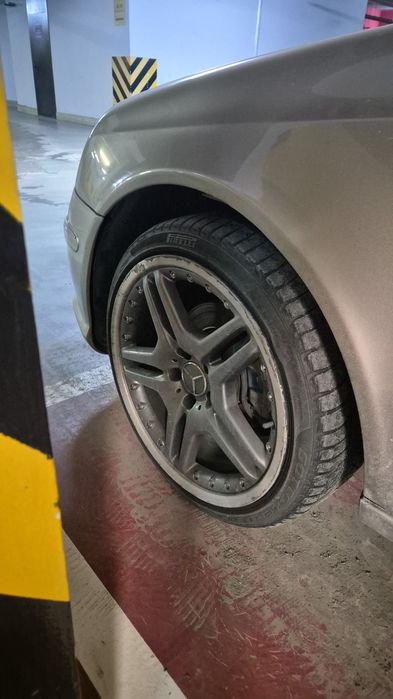 Продам диски с резиной на мерседес