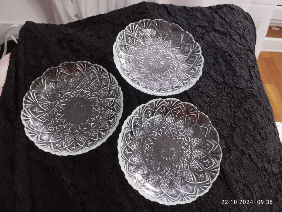 Блюдо, орешница, вазы