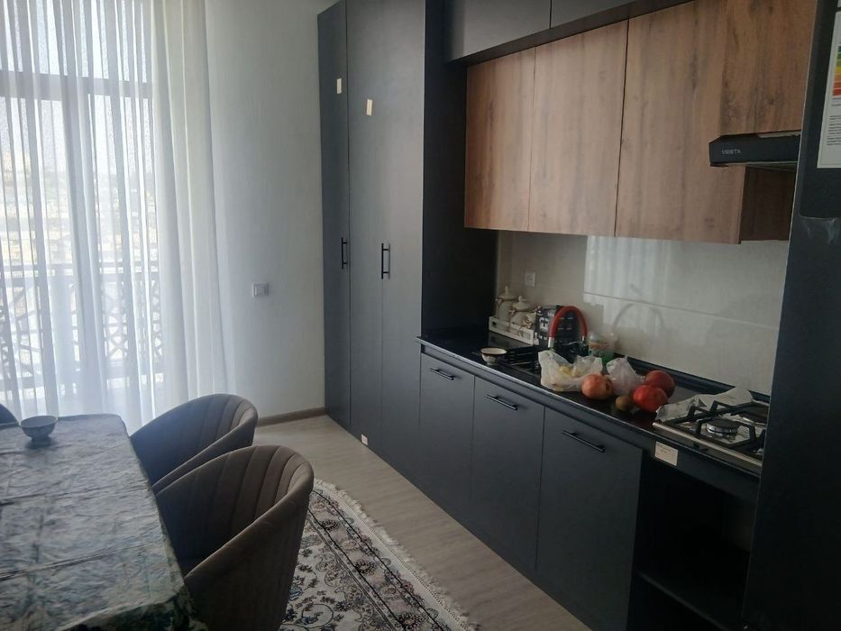 Sergeli tumani  Sergeli 2- Metro bekati yonida kvartira