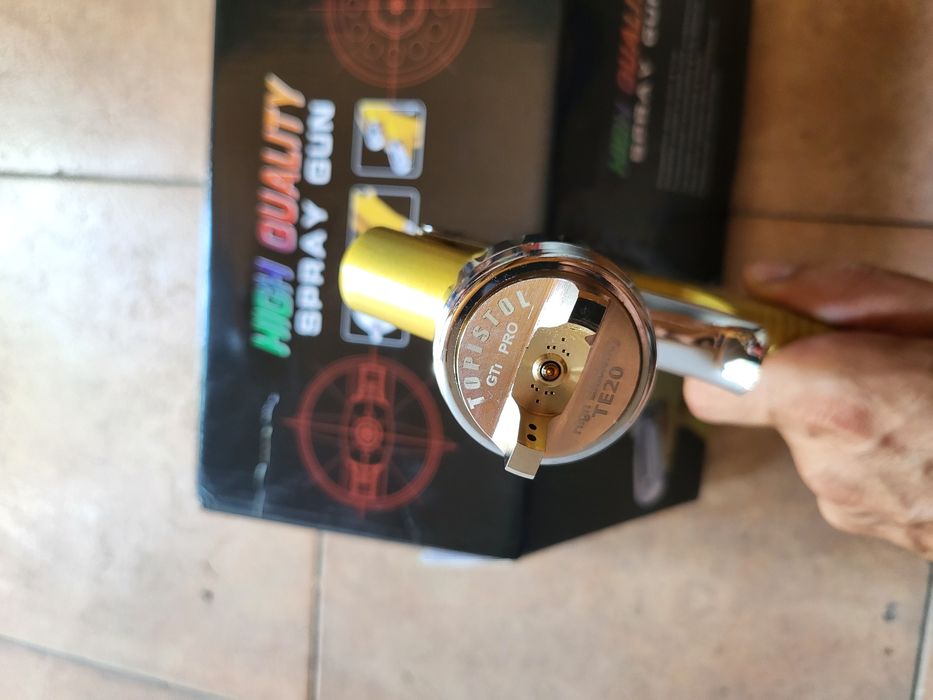 Pistol de vopsit auto. Duza 1.3. Topistol Gti Pro Lite. Vopsea. Lac