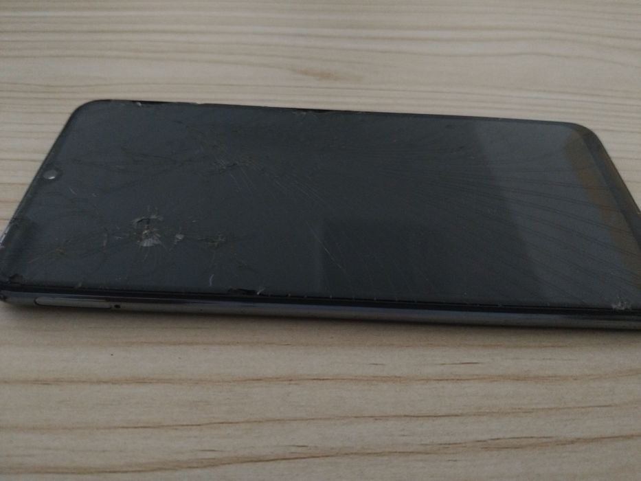 Vivo v21e        .