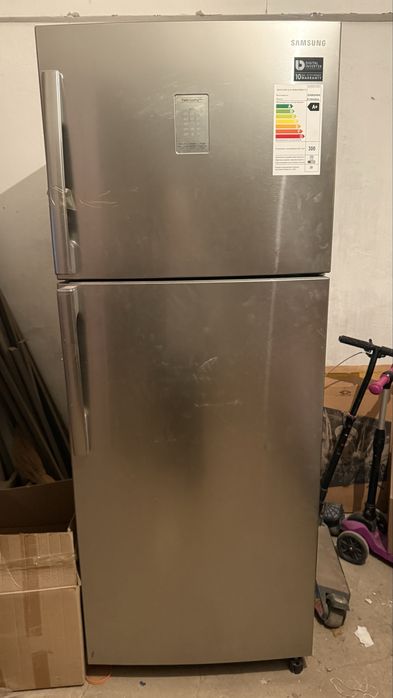 Срочно продается холодильник