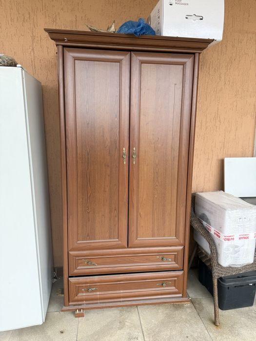 Отдам шкаф даром!