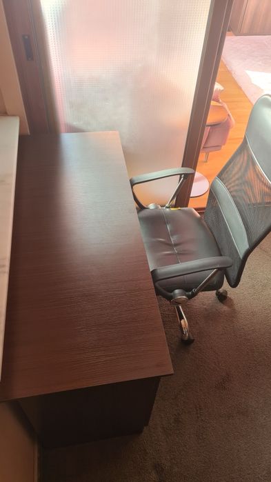 Birou nuc + scaun birou