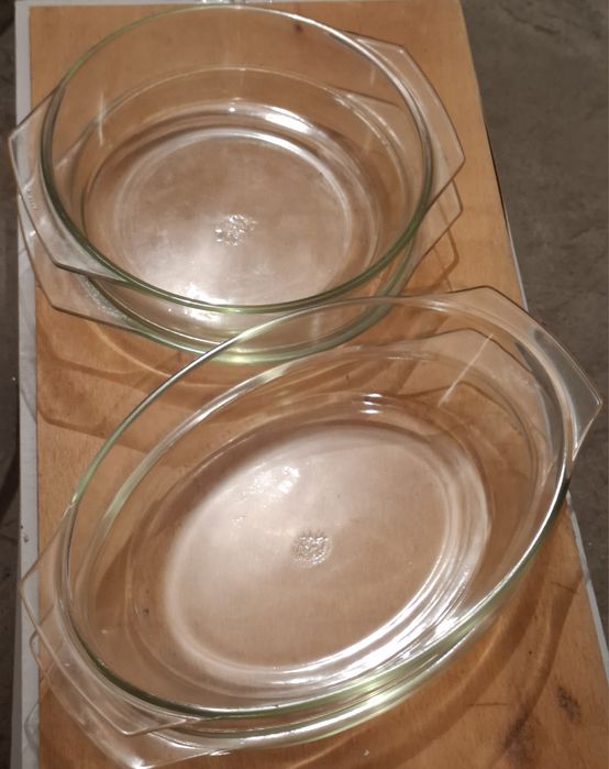 Стъклени  фруктиери, вази, йенски съдове, кани, купи