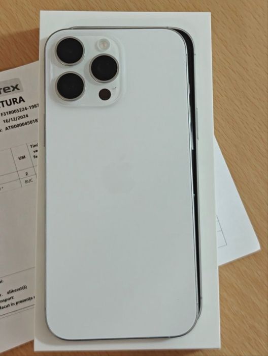 Pachet 16 Pro Max 256GB alb - garantie - baterie 100% + Airpods Pro 2