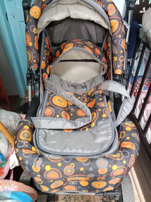 Детская коляска-внедорожник