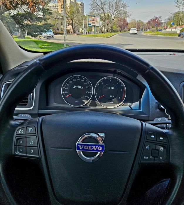 VOLVO S60 2013 — imagine 4