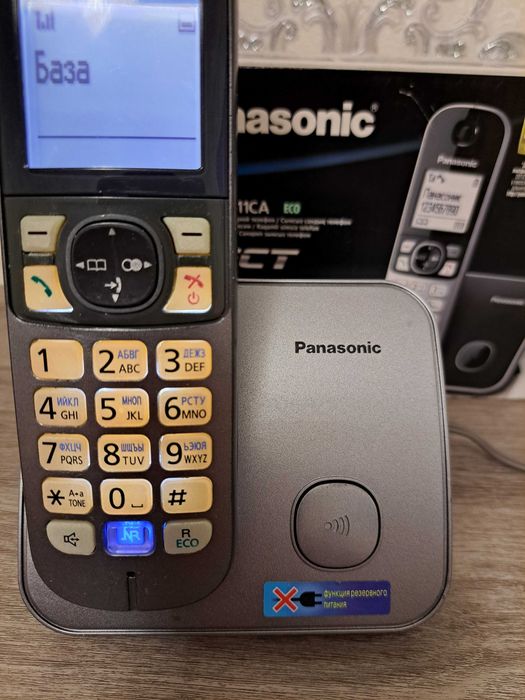 Радиотелефон Panasonic KX-TG6811