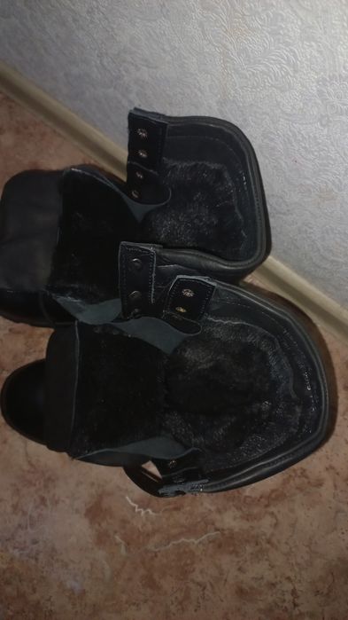 Продам берцы новые