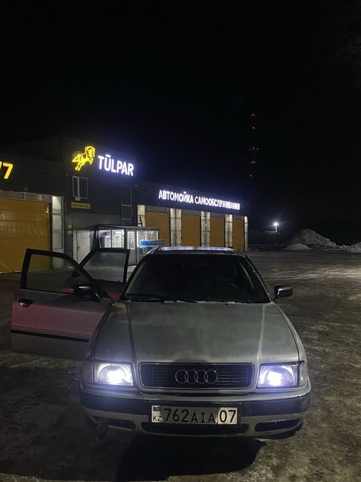Продам Audi 80 B4 2.0