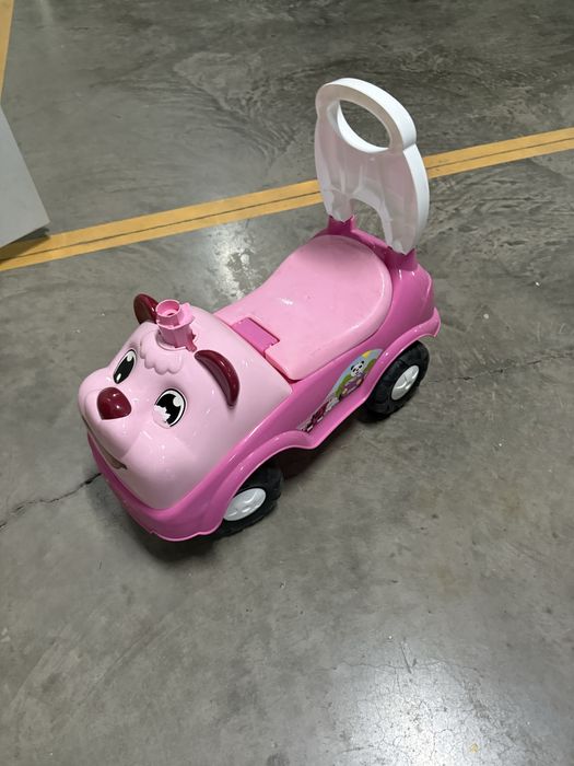 Машинка для девочки