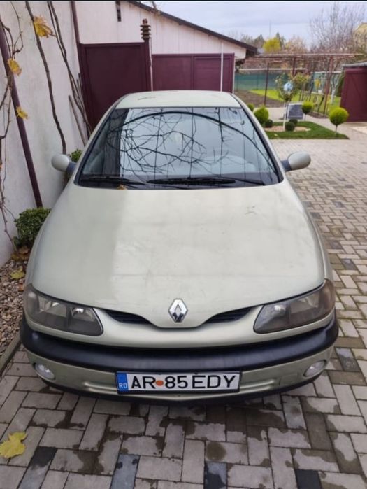 Renault Laguna 2000
