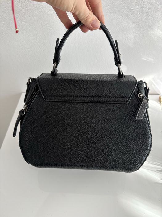 Дамска чанта черна