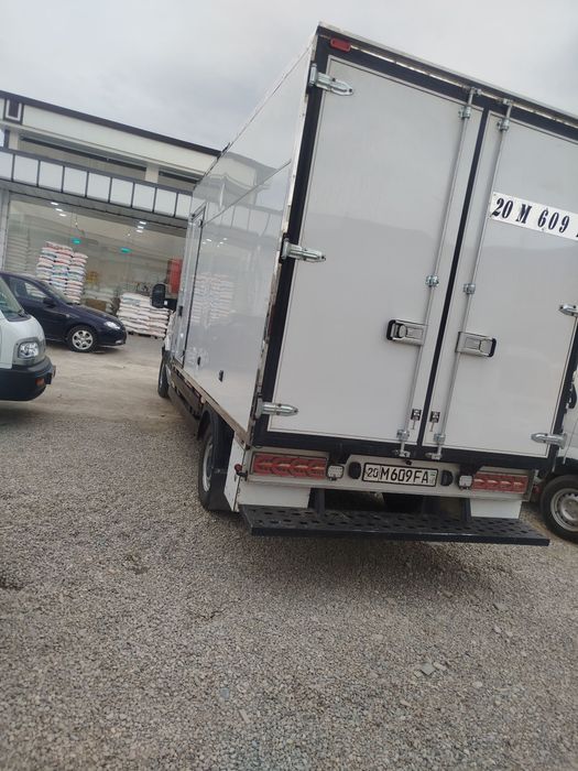 Mersedes Benz Sprinter