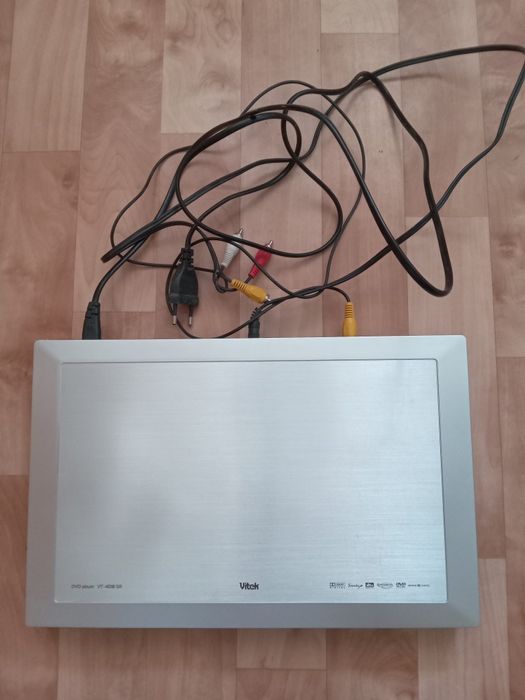 Видеомагнитофон Panasonic