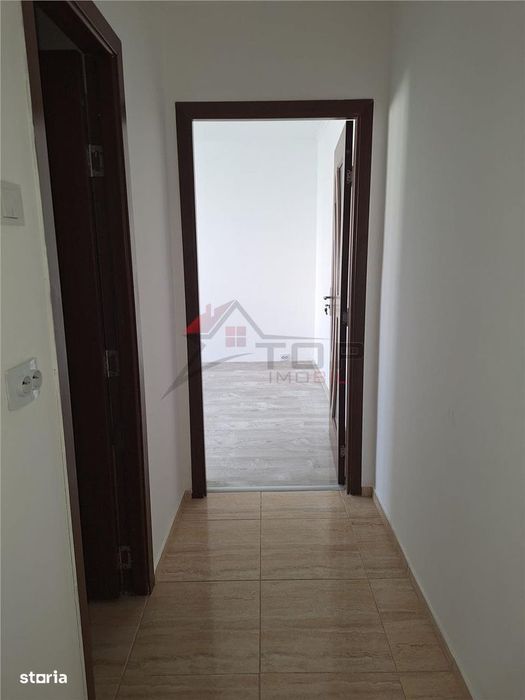 Apartament cu 3 camere Liceul Miron Costin