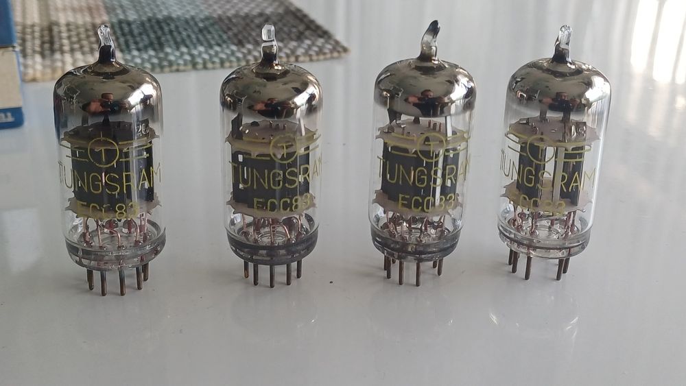 4 Tuburi / lampi ECC83 Tungsram NOS (NEW OLD STOCK)
