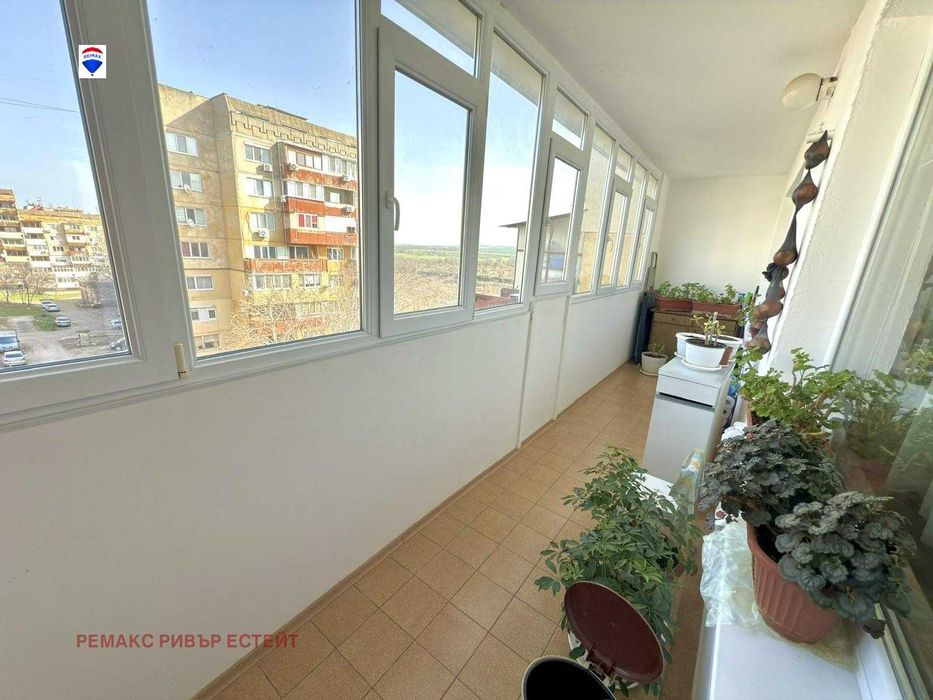 Продава се Четиристаен апартамент в Русе, Чародейка - Юг - 87 кв.м за 1011 €/кв.м - Снимка #9