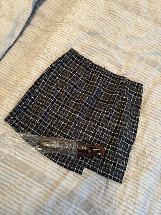 Чисто нова Дамска пола от букле размер S