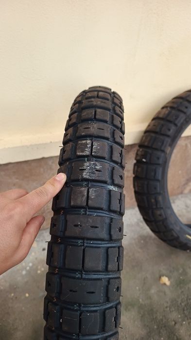 Vând doua anvelope CST adventure R18 și R21 ,provin de pe CF Moto MT 450
