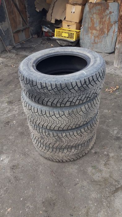 Продам шины Cordiant Polar 215.65.R16