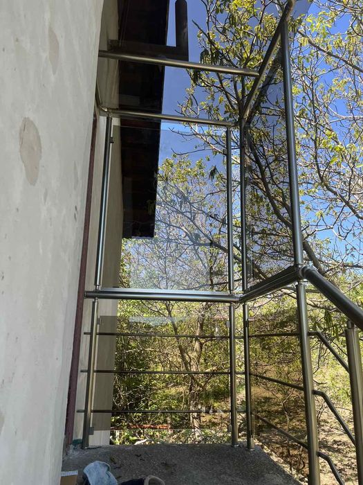 Алуминиеви и Стъклени парапети Варна