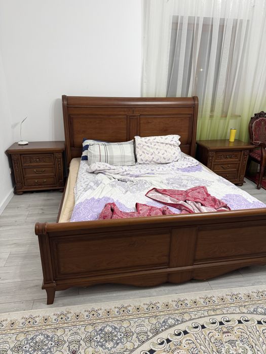 Спальный гарнитур