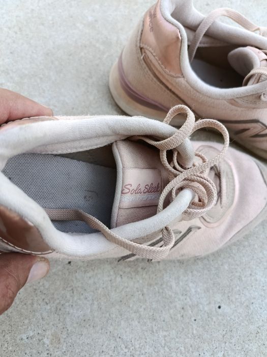 New Balance Sola Sleek V1 (WLSLAKC1) – женские кроссовки.