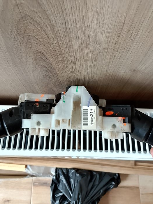 Mitsubishi L200 ключ за фарове и чистачки