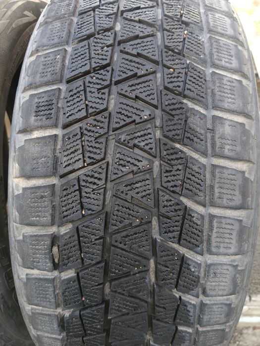 Продам резину б у