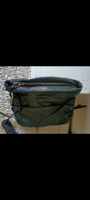 Geanta Balenciaga, Chanel, Jimmy Choo