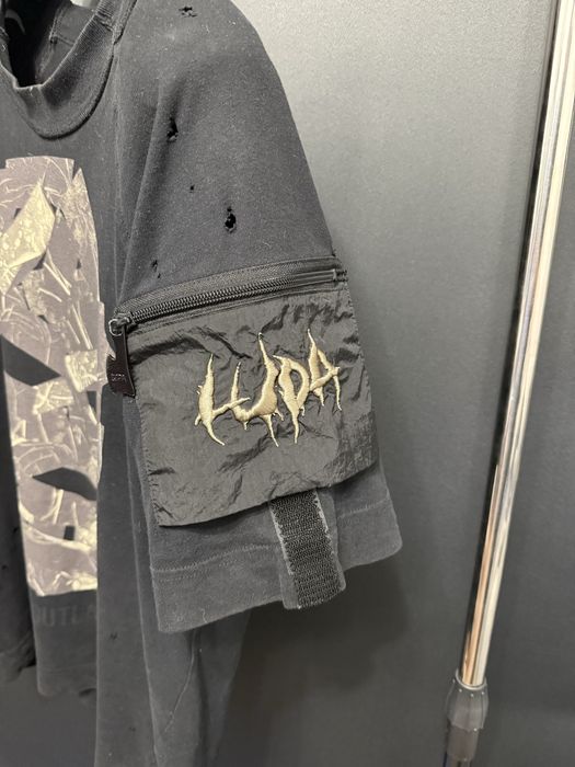 Тениска Luda Shirt Luda Fuck the law Рядък модел. Виж описанието!