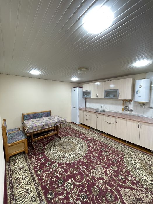 Самарканд Дарвозада 3,9 сотих ховли сотилади.