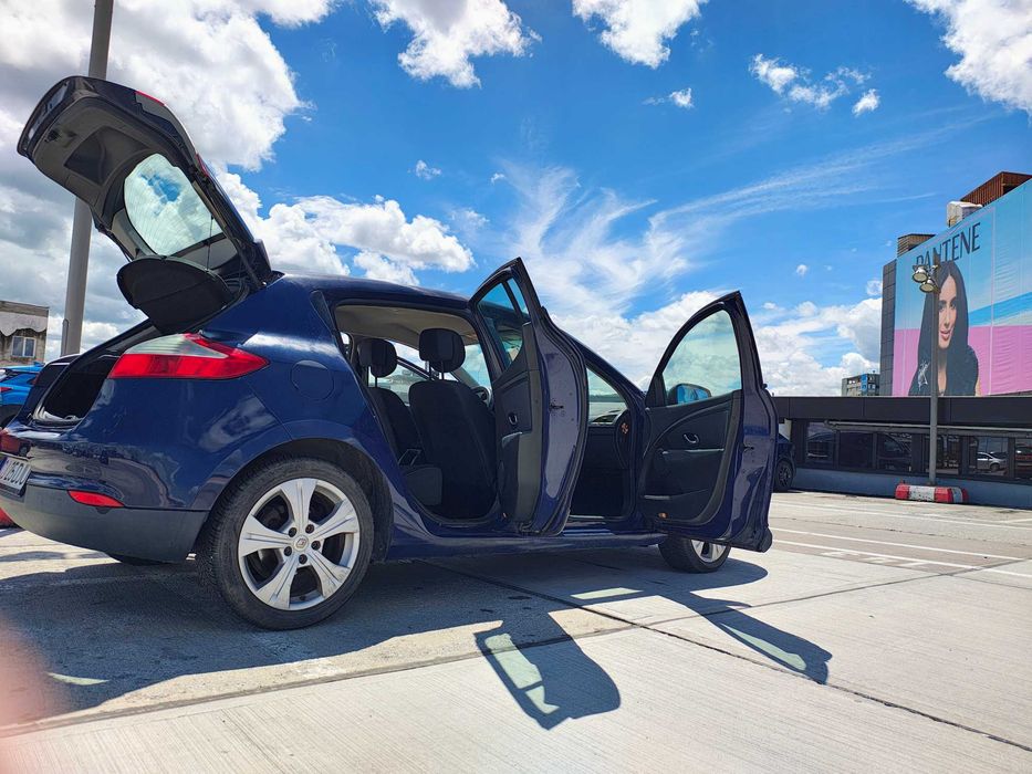RENAULT Megane 2010 — imagine 4