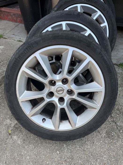 Jante R17 Opel Astra H GTC  2004-2014 225/45R cu 17 / 5x110,int.64,7Jx17 ET39 Anvelope Continental dot 2019