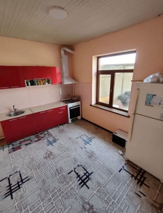 Oltin Tepada 5 sotix 5 xona Uy Sotiladi ! Hovli / Uchastka