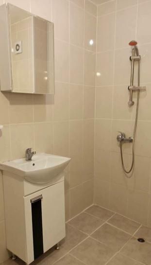 Дава се под наем Двустаен апартамент в Бургас, Меден рудник - зона А - 60 кв.м за 306 € - Снимка #2