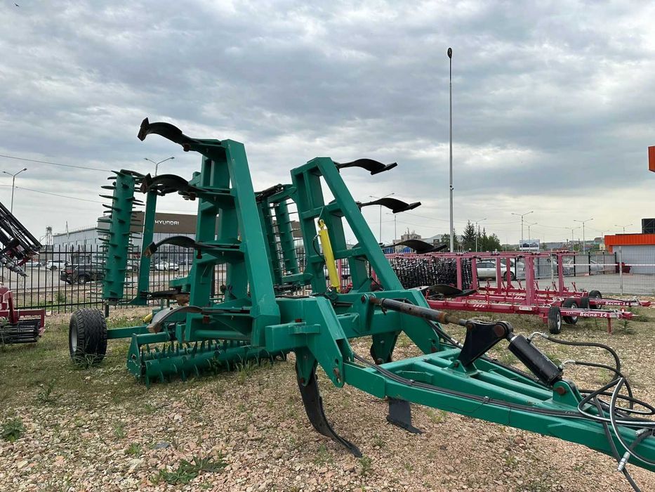 Плуг чизельный полунавесной ПЧП-6