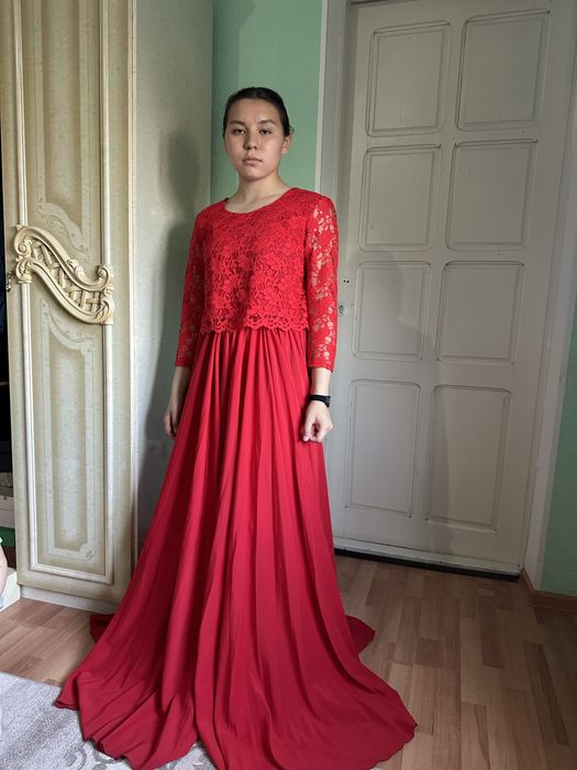 Платья Б/у по низким ценам