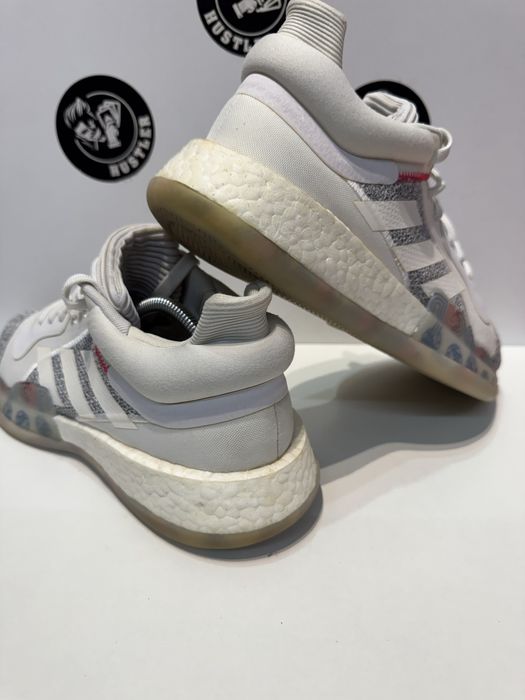 Маратонки ADIDAS MARQUEE BOOST .Номер 44