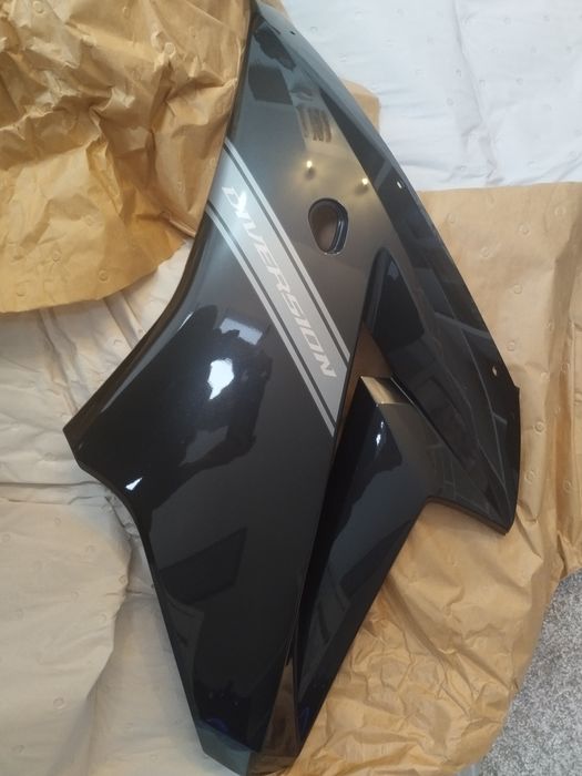 Carena noua originala stanga pentru Yamaha xj6 Diversion model 2009