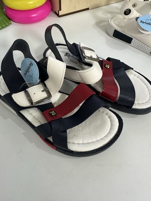 Новая детская обувь, размер уточняйте