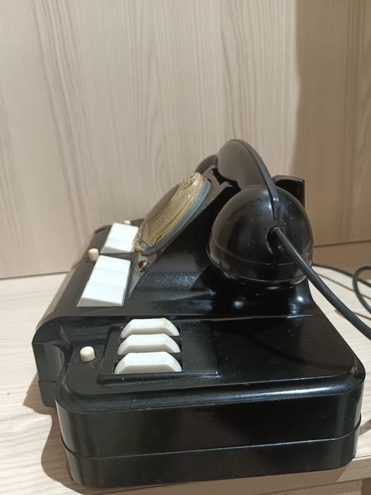 Телефон СССР бу.